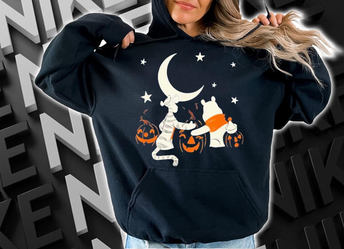 Winnie The Pooh Halloween Tigger And Pooh Pumpkins Shirt t-shirt hoodie