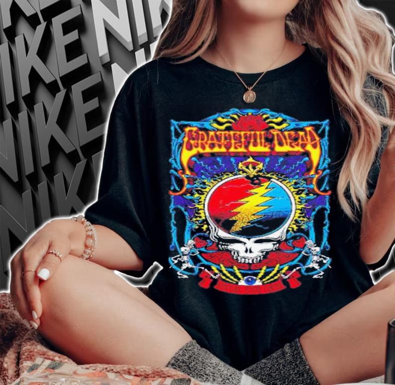 Grateful Dead Steal Your Trippy 1999 t-shirt woman shirt