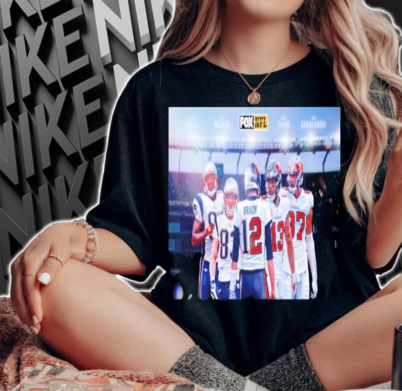 Tom Brady's Greatest Pass-Catchers List Includes Gronk Moss Shirt t-shirt