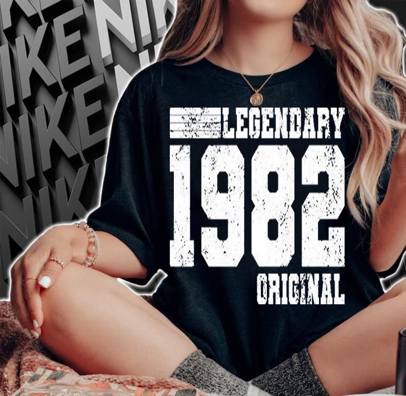 40th Birthday Legendary 1982 Original T-Shirt t-shirt