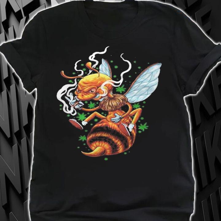 Beekeeper Weed Smoker Bee Keeping Joint Smoking Honey Bee T-shirt t-shirt shirt