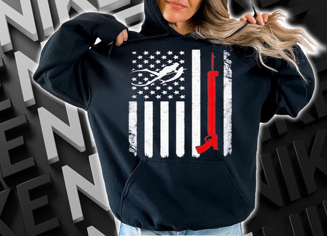 Spearfishing American Flag Spear Fishing T-Shirt t-shirt