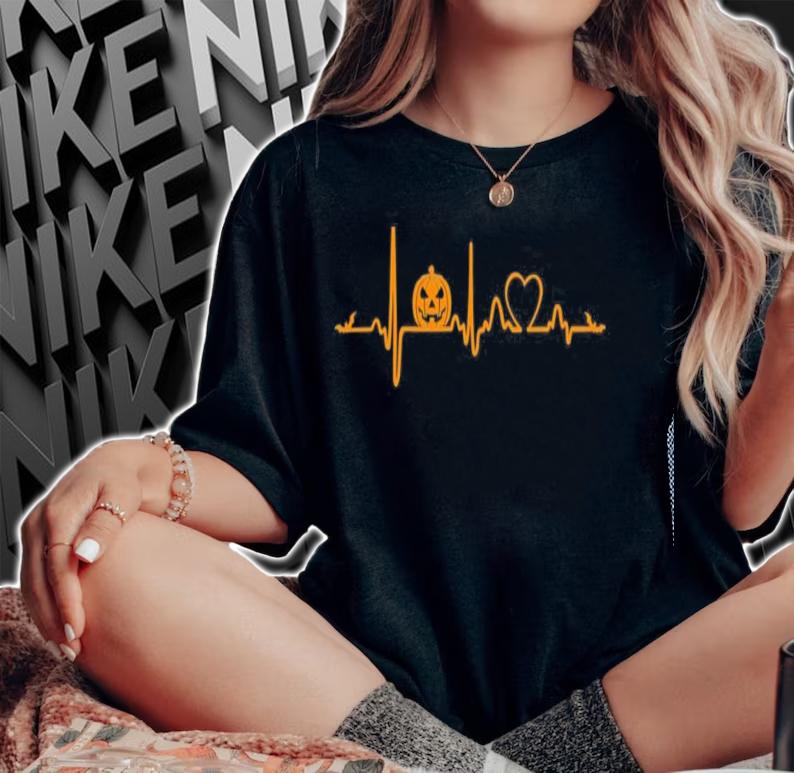 Pumpkin Heartbeat Halloween Essential T-shirt t-shirt