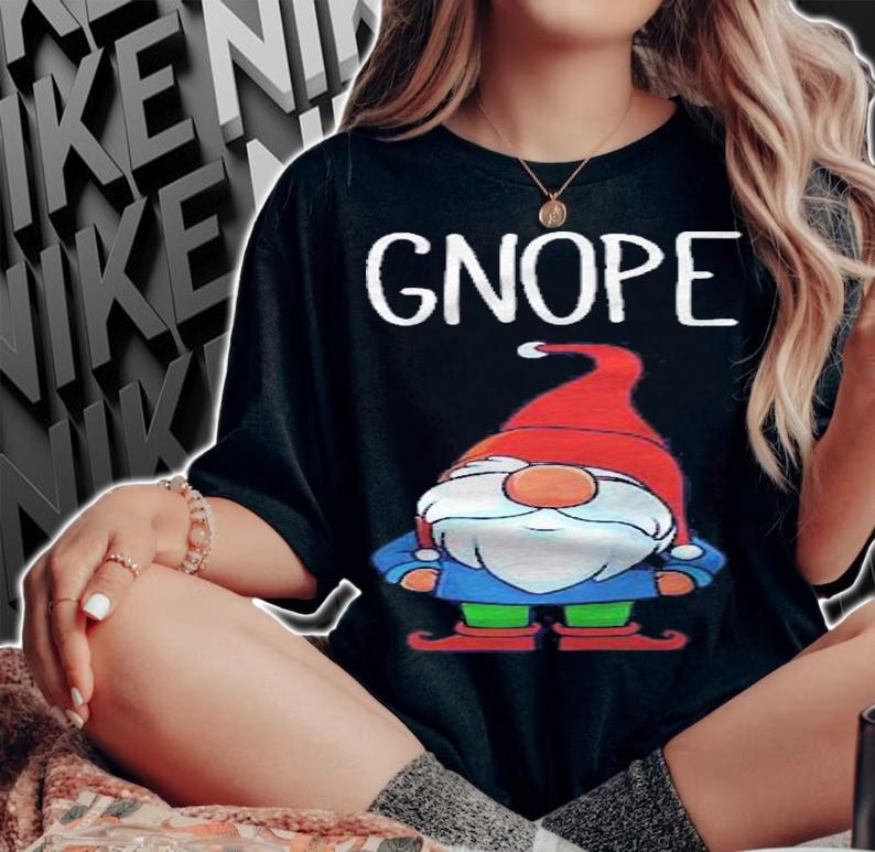 Gnope Tomte Garden Gnome Funny Scandinavian Nope Raglan Baseball Shirt t-shirt