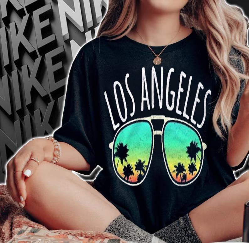 Los Angeles California Retro Surf Vintage Distressed Gift shirt