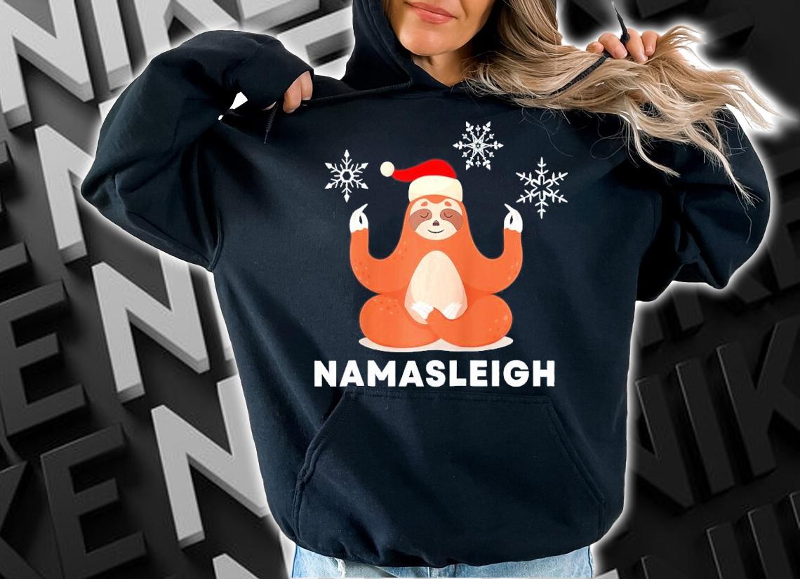 Cute Yoga Sloth Namaste Sleigh Shirt