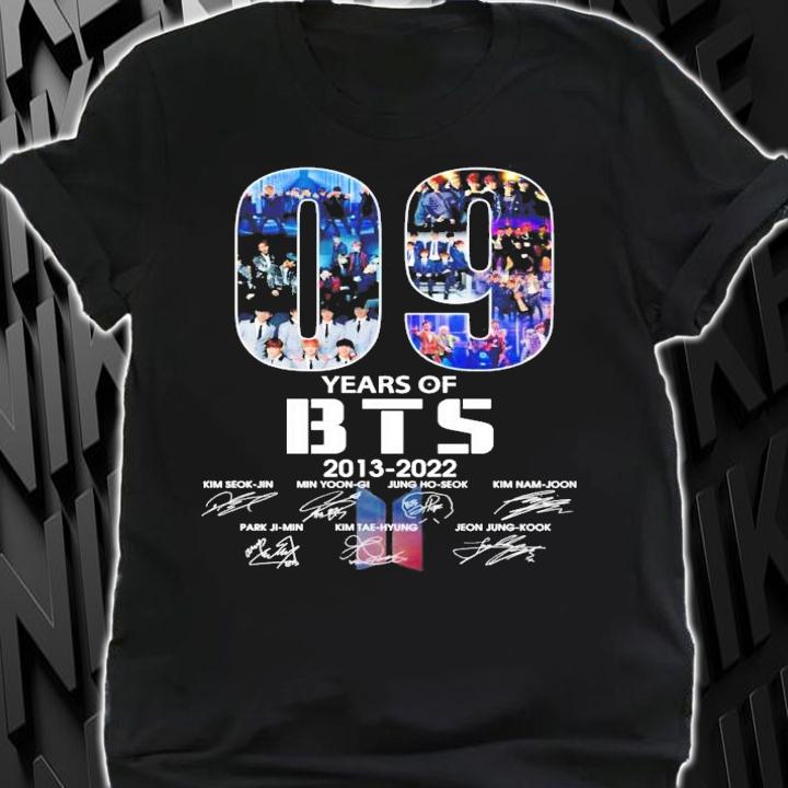 09 Years Of BTS 2013 2022 Signatures t-shirt