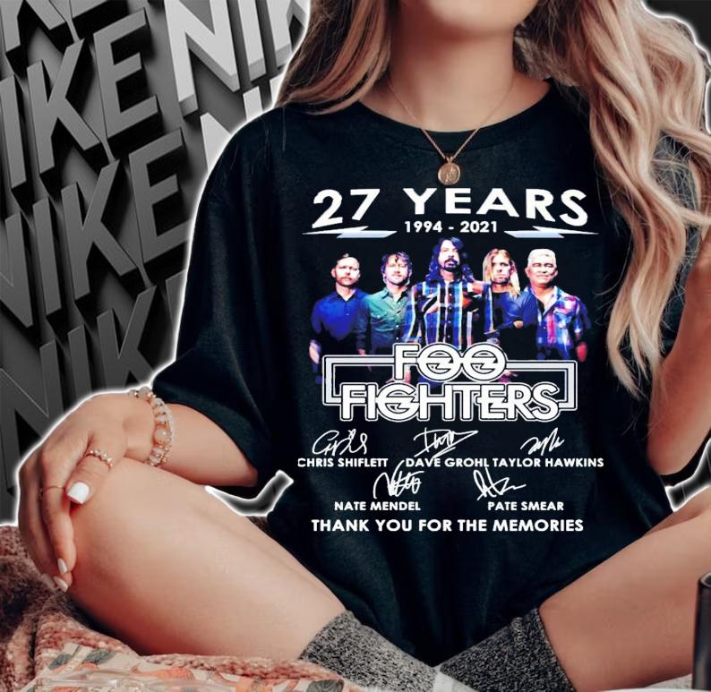 27 years 1994-2021 Foo Fighters signatures t-shirt woman shirt