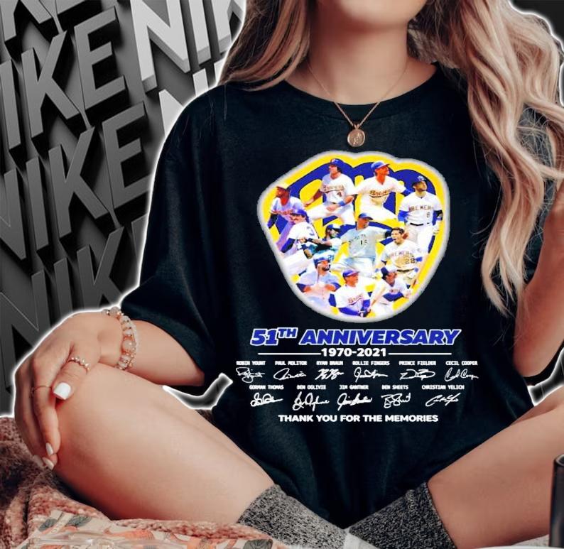 Milwaukee Brewers 51th anniversary 19702-2021 signatures shirt woman shirt