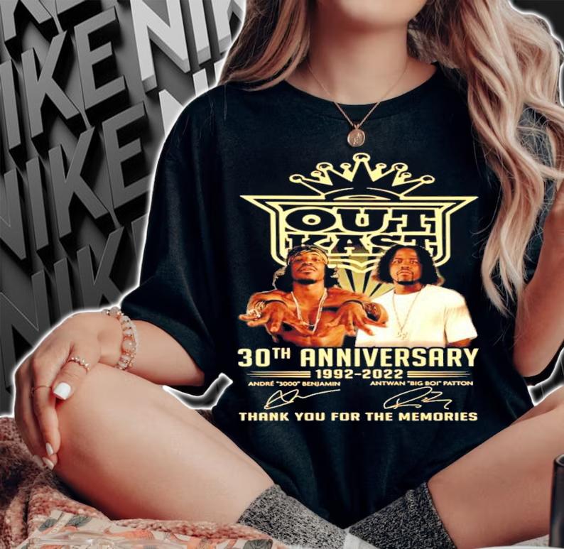 Outkast 30th anniversary 1992-2022 signatures shirt woman shirt